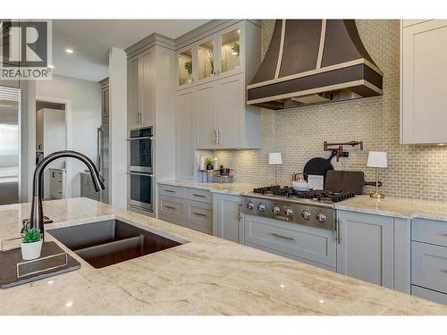 1612 Vincent Place, Kelowna, BC - Indoor Photo Showing Kitchen With Double Sink With Upgraded Kitchen