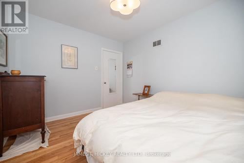 8 Tweedsmuir Place, Deep River, ON - Indoor Photo Showing Bedroom