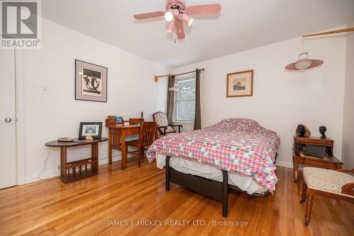 8 Tweedsmuir Place, Deep River, ON - Indoor Photo Showing Bedroom