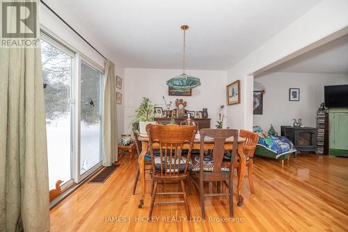 8 Tweedsmuir Place, Deep River, ON - Indoor Photo Showing Dining Room