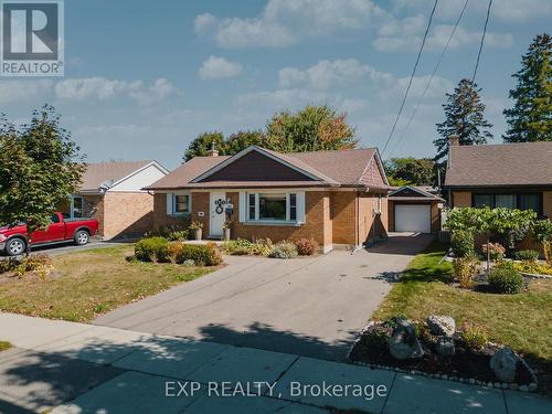 300 MELROSE AVENUE  Kitchener, ON N2H 2C1