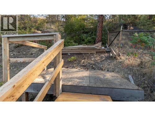 1525 Hollywood Road S, Kelowna, BC - Outdoor