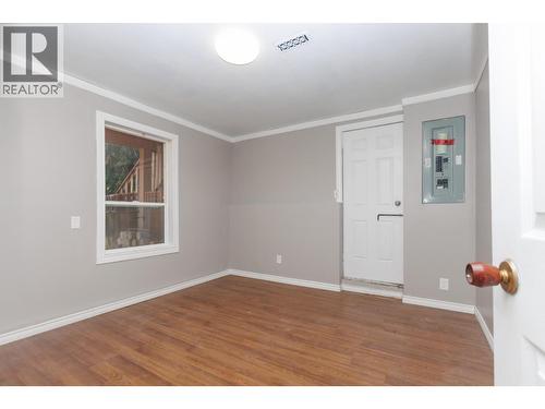 5246 Mayfair Road Se, Salmon Arm, BC - Indoor Photo Showing Other Room