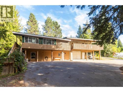 5246 Mayfair Road Se, Salmon Arm, BC - Outdoor