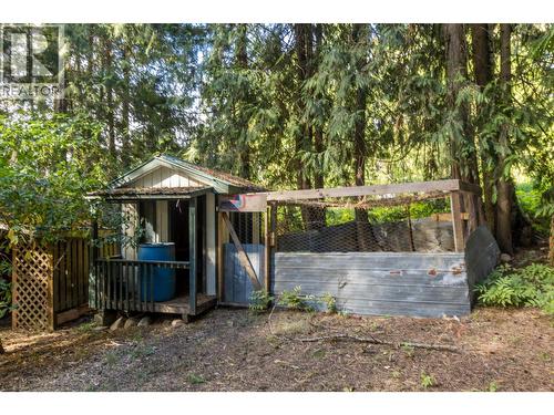 5246 Mayfair Road Se, Salmon Arm, BC - Outdoor