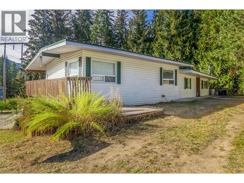 5246 Mayfair Road SE  Salmon Arm, BC V1E 2P8