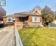 886 DANFORTH ROAD  Toronto, ON M4J 1L7