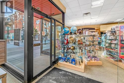 958 2Nd Avenue E, Owen Sound, ON 