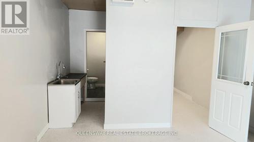 321 Robert Street, Hamilton, ON 