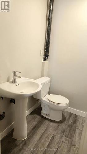 321 Robert Street, Hamilton, ON 