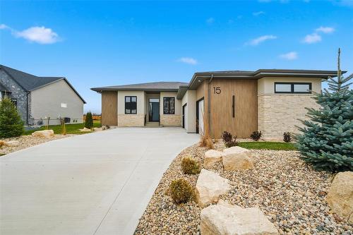 15 Ash Cove, Headingley, MB - Outdoor