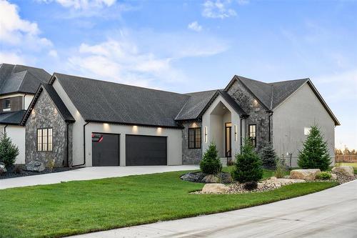 19 Ash Cove, Headingley, MB - Outdoor With Facade