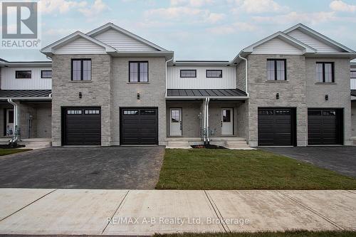 30 LINDA DRIVE  Huron East (Seaforth), ON N0K 1W0