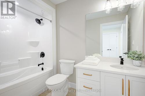 30 Linda Drive, Huron East (Seaforth), ON - Indoor Photo Showing Bathroom