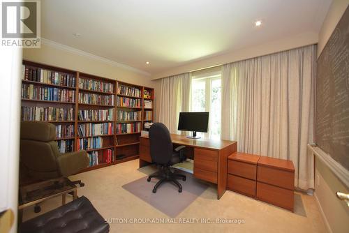 91 Forest Grove Drive, Toronto, ON - Indoor Photo Showing Office