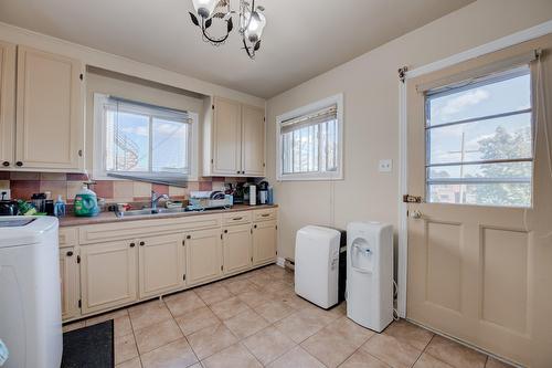 Cuisine - 756  - 760 25E Avenue, Montréal (Lachine), QC - Indoor Photo Showing Other Room