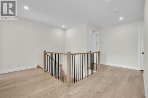 7251 Silver Creek Circle, London South (South V), ON - Indoor Photo Showing Other Room