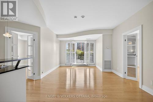 505 - 95 Bronson Avenue, Ottawa, ON - Indoor Photo Showing Other Room