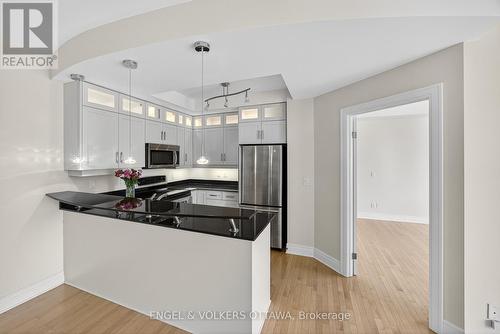 505 - 95 Bronson Avenue, Ottawa, ON - Indoor Photo Showing Kitchen With Stainless Steel Kitchen