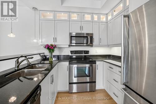 505 - 95 Bronson Avenue, Ottawa, ON - Indoor Photo Showing Kitchen With Stainless Steel Kitchen With Double Sink With Upgraded Kitchen