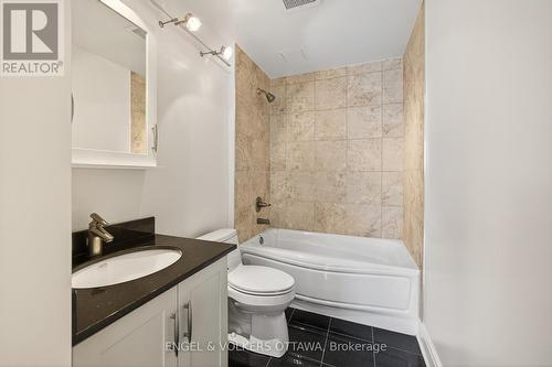 505 - 95 Bronson Avenue, Ottawa, ON - Indoor Photo Showing Bathroom