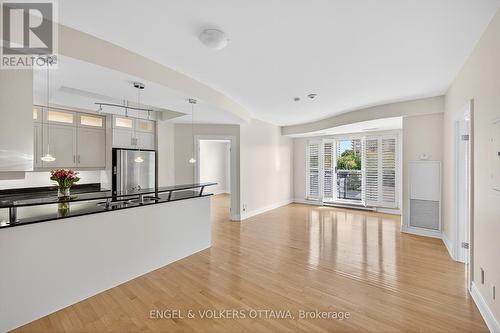 505 - 95 Bronson Avenue, Ottawa, ON - Indoor