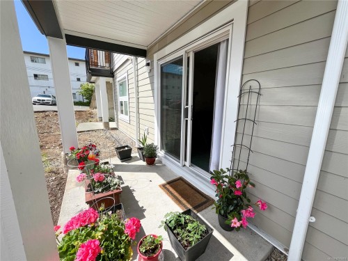 102-3855 11Th Ave, Port Alberni, BC - Outdoor With Deck Patio Veranda With Exterior