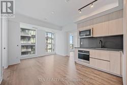 4404 - 327 KING STREET W  Toronto, ON M5V 0W7