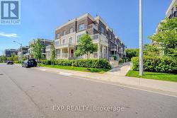 11 - 140 LONG BRANCH AVENUE  Toronto, ON M8W 0A9