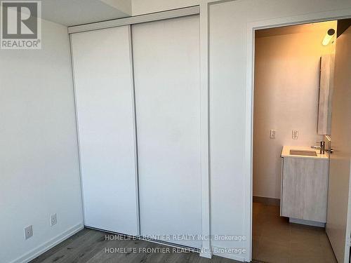 4308 - 7890 Jane Street, Vaughan, ON - Indoor Photo Showing Other Room