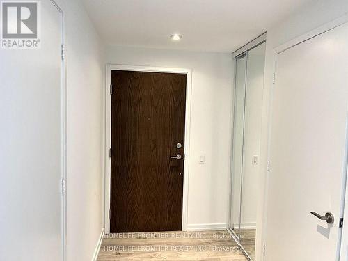 4308 - 7890 Jane Street, Vaughan, ON - Indoor Photo Showing Other Room