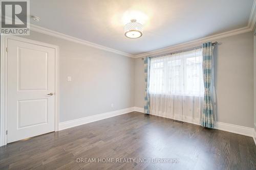 41 Mynden Way, Newmarket, ON - Indoor Photo Showing Other Room