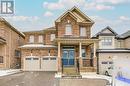 41 Mynden Way, Newmarket, ON  - Outdoor With Facade 