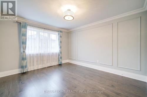 41 Mynden Way, Newmarket, ON - Indoor Photo Showing Other Room