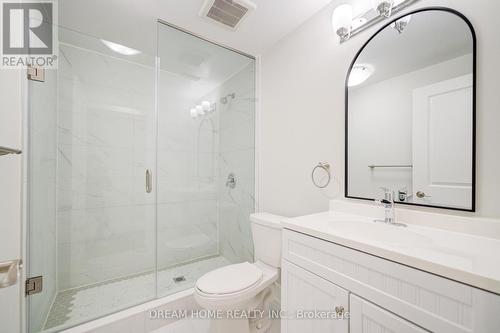 41 Mynden Way, Newmarket, ON - Indoor Photo Showing Bathroom