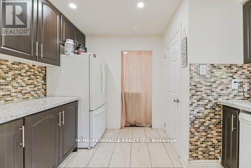 6 Beechwood Crescent, Brampton, ON - Indoor Photo Showing Other Room