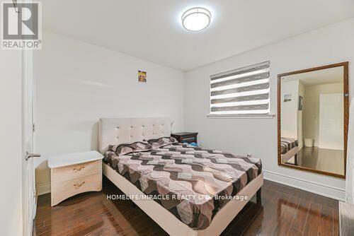 6 Beechwood Crescent, Brampton, ON - Indoor Photo Showing Bedroom