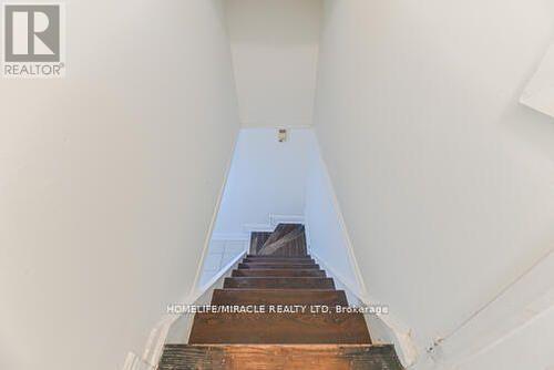 6 Beechwood Crescent, Brampton, ON - Indoor Photo Showing Other Room