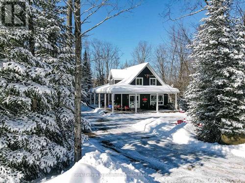1042 SKI RIDGE TRAIL  Dysart Et Al (Guilford), ON K0M 1M0