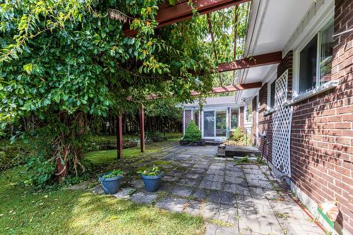 Terrasse - 15 Rue Lynch, Lac-Brome, QC - Outdoor