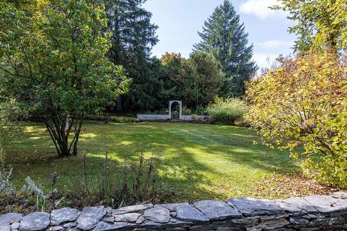 Jardin - 15 Rue Lynch, Lac-Brome, QC - Outdoor
