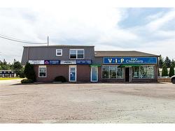 2 Parkdale  Rothesay, NB E2E 3P1