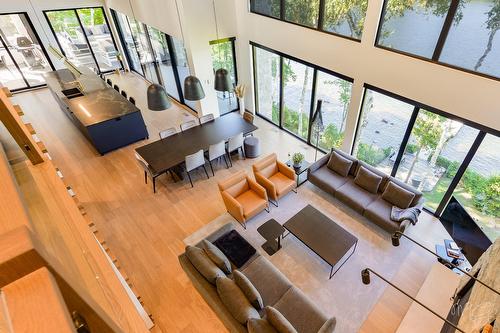 Vue d'ensemble - 140 Ch. Hunter, Saint-Hippolyte, QC - Indoor Photo Showing Other Room