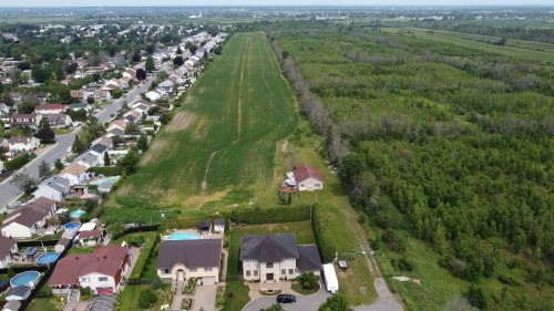 Terre/Terrain - Boul. Lévesque E., Laval (Saint-François), QC 
