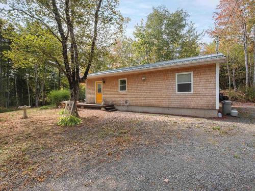 421 Lake Drive, Tupper Lake, NS 