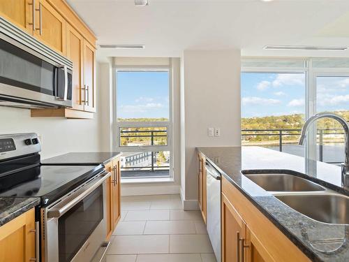 902 31 Kings Wharf Place, Dartmouth, NS 