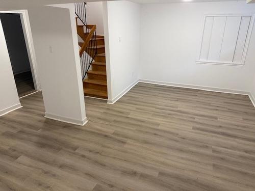 Family room - 293 Place Samson, Laval (Chomedey), QC 