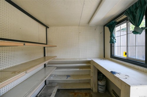 B-1250 Stewart Ave, Courtenay, BC -  Photo Showing Other Room