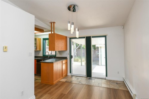 B-1250 Stewart Ave, Courtenay, BC - Indoor Photo Showing Other Room