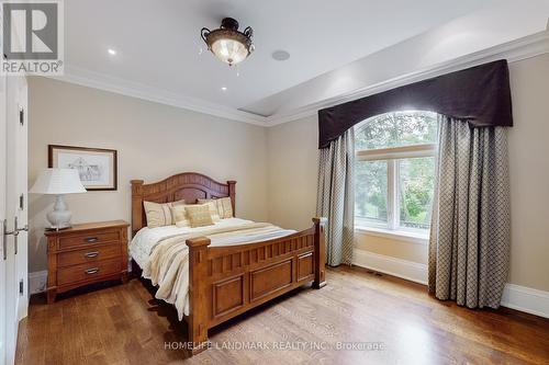 205 Tilford Road, Oakville, ON - Indoor Photo Showing Bedroom